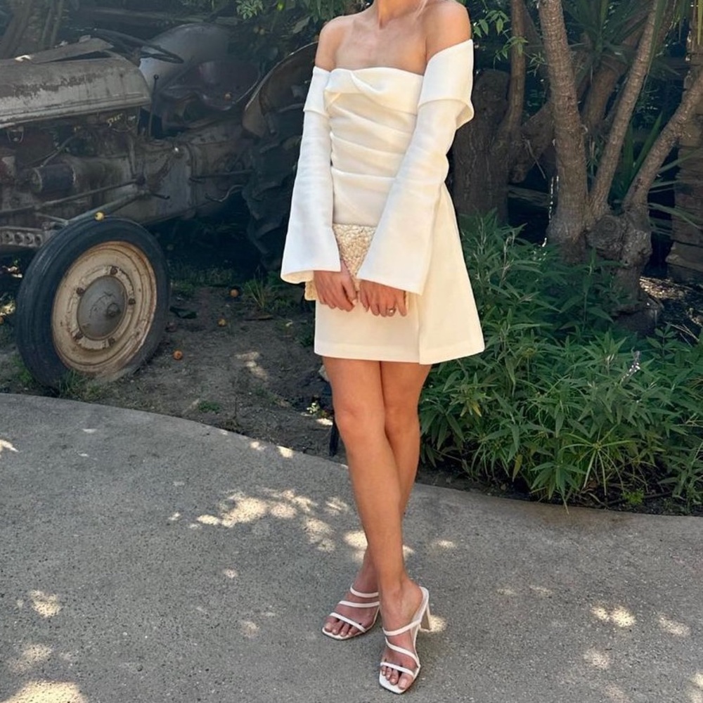 Stunning White Tojha off the shoulder dress